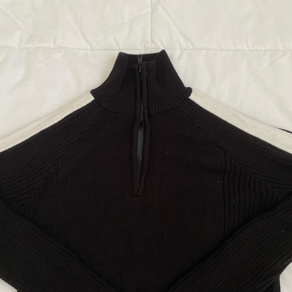 Brandy Melville 3/4 zip up knit sweater